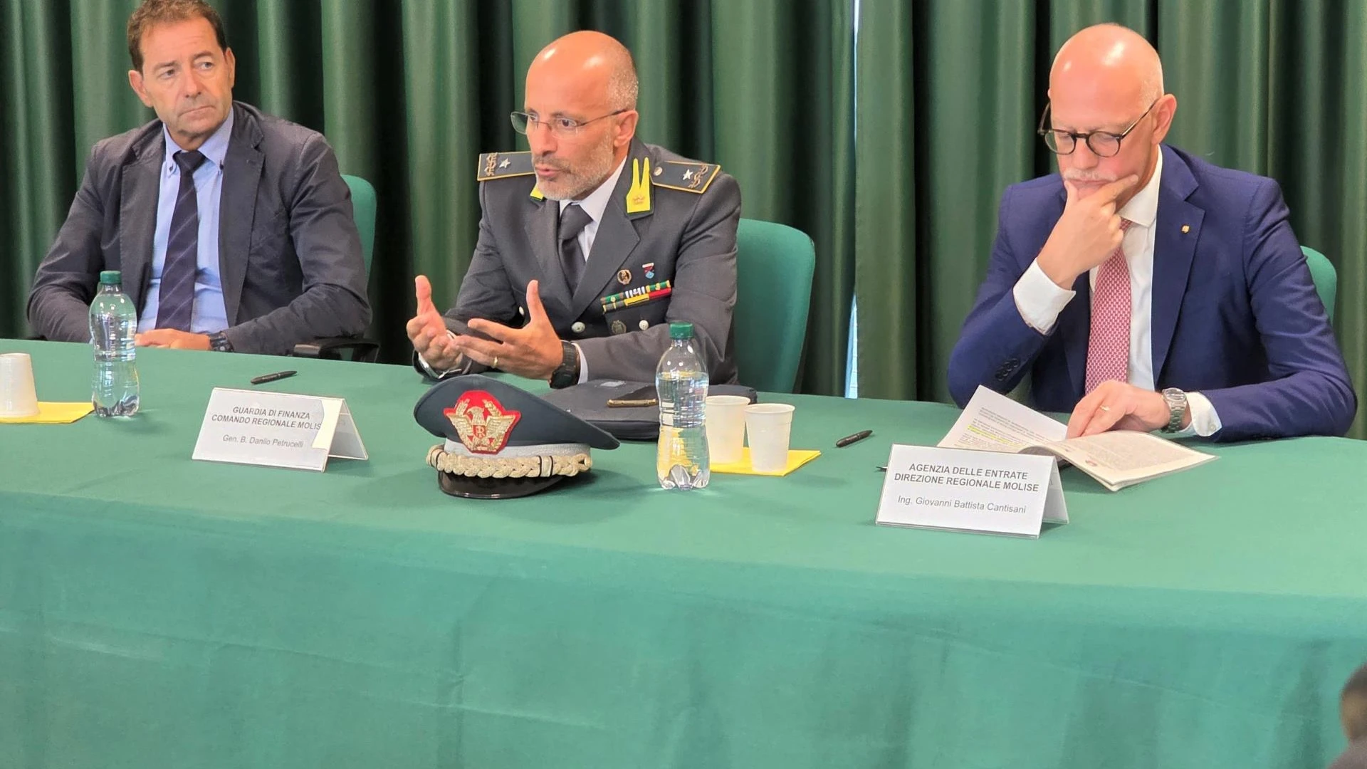 Campobasso: incisiva l'azione di contrasto ai reati tributari. Accordo tra la Procura della Repubblica, l'Agenzia delle Entrate e la Guardia di Finanza del Molise.